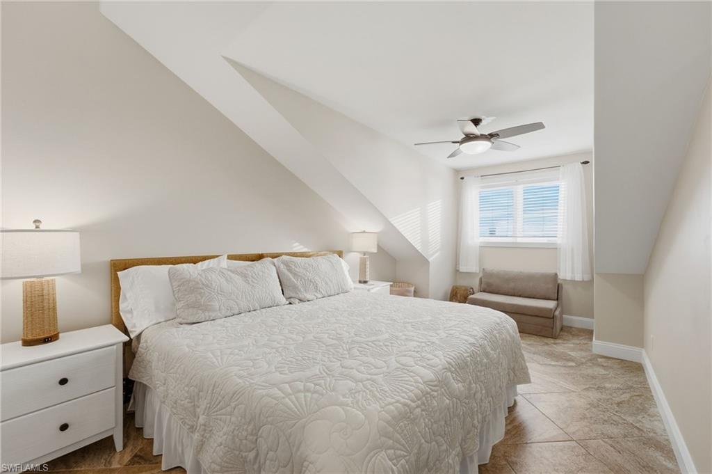 SAFETY HARBOR CLUB - Residential