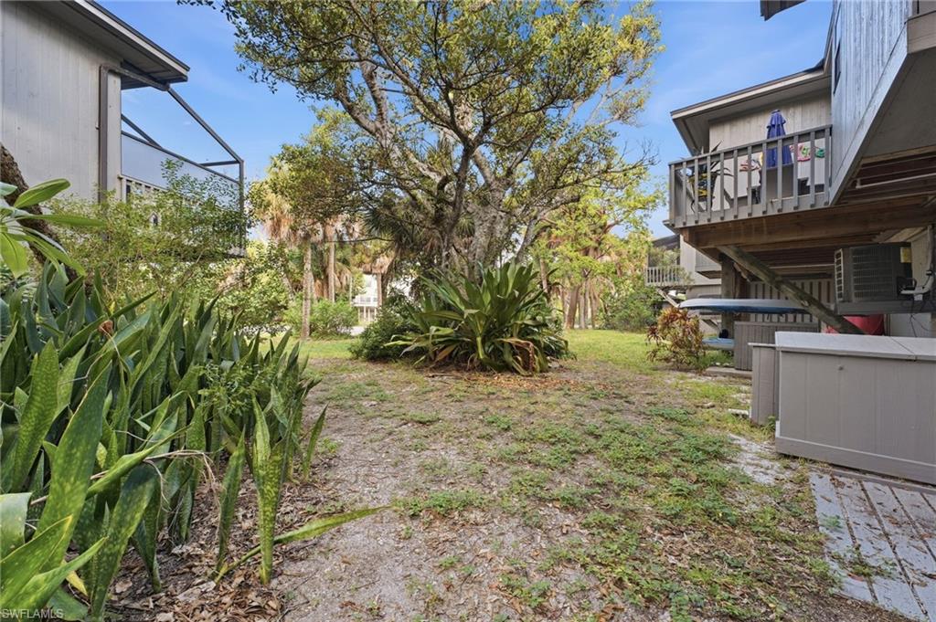 SAFETY HARBOR CLUB - Residential