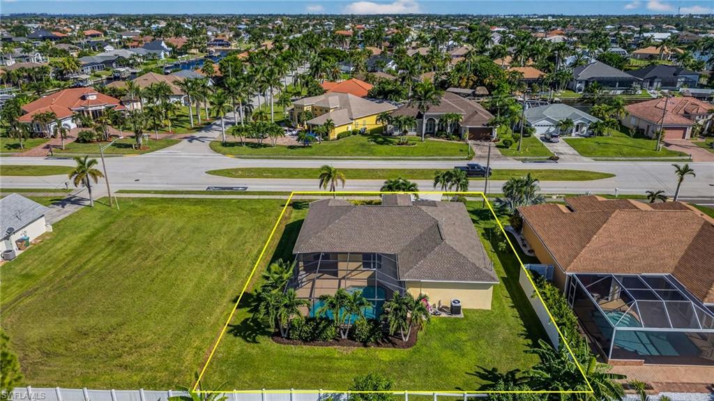 CAPE CORAL - Residential
