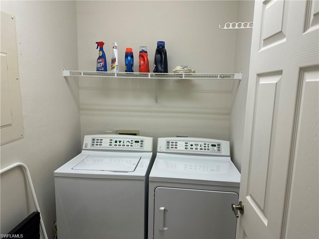 HARBOR LAKES - Residential Lease