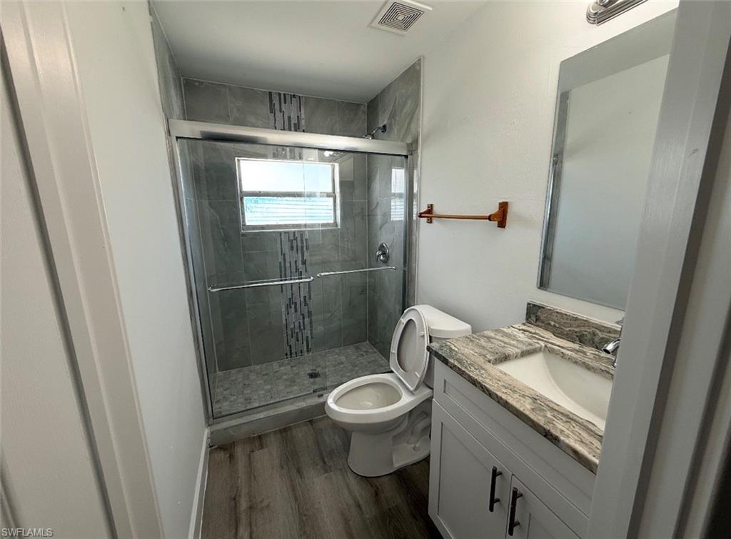 LEHIGH ESTATES - Residential Income