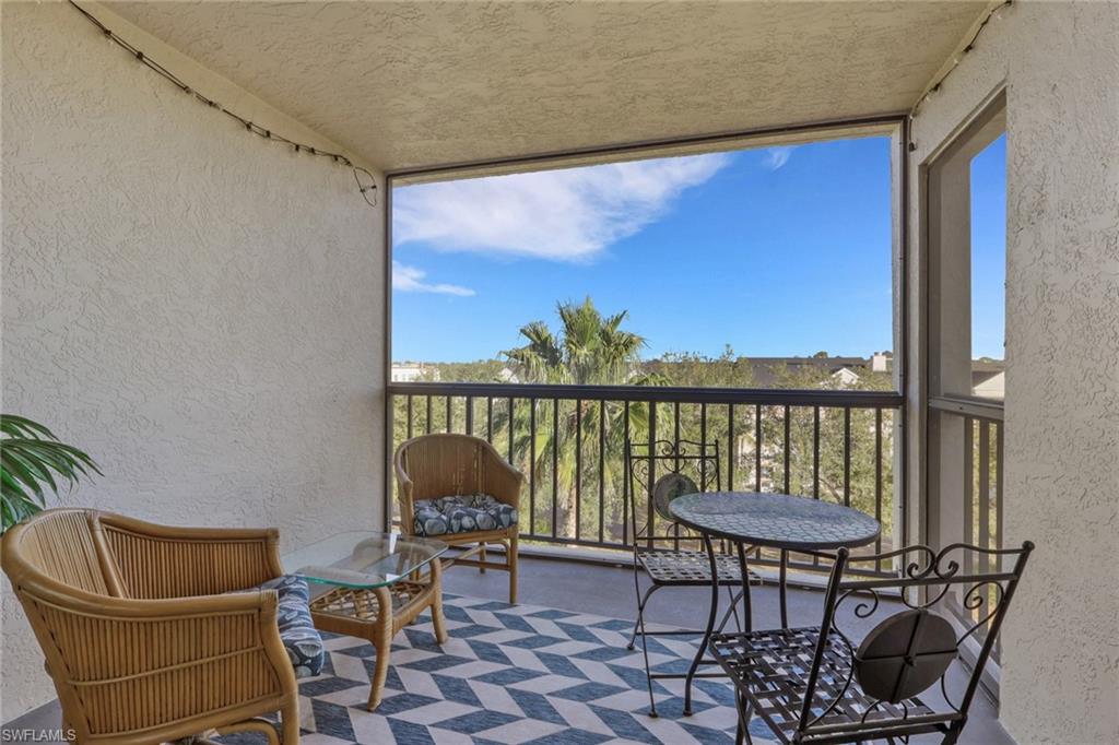 CENTRE COURT CONDO - Residential Lease