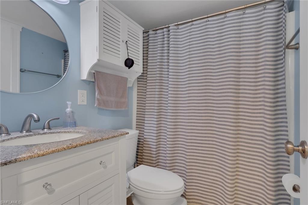 CENTRE COURT CONDO - Residential Lease