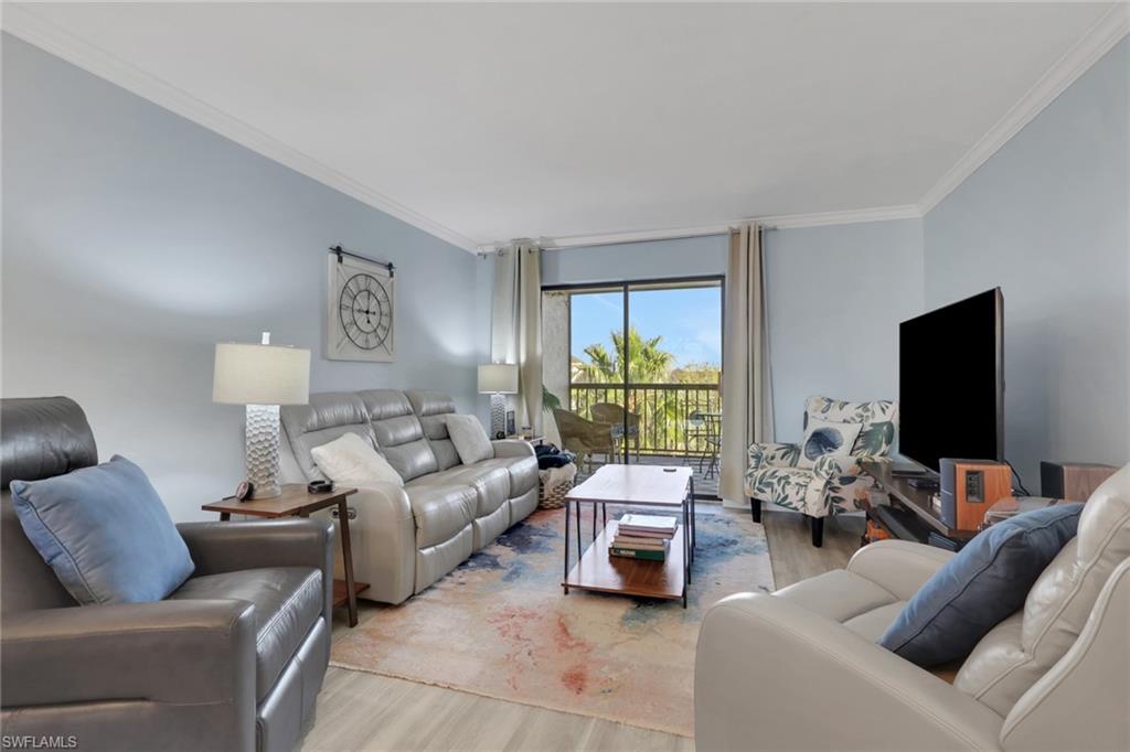 CENTRE COURT CONDO - Residential Lease