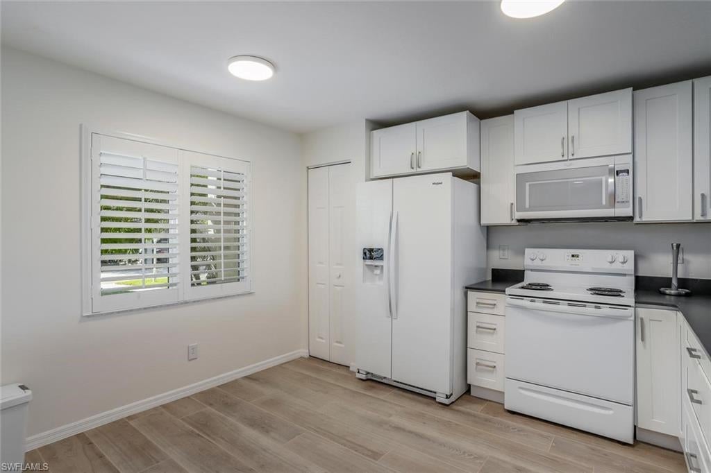 SUNSET COVE AT THE LANDINGS - Residential