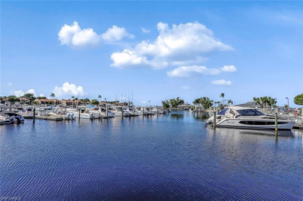 SUNSET COVE AT THE LANDINGS - Residential