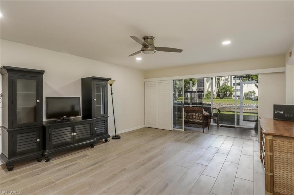 SUNSET COVE AT THE LANDINGS - Residential