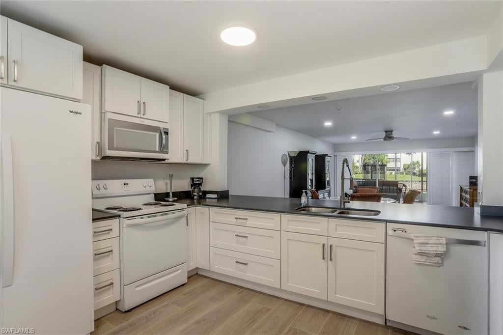 SUNSET COVE AT THE LANDINGS - Residential