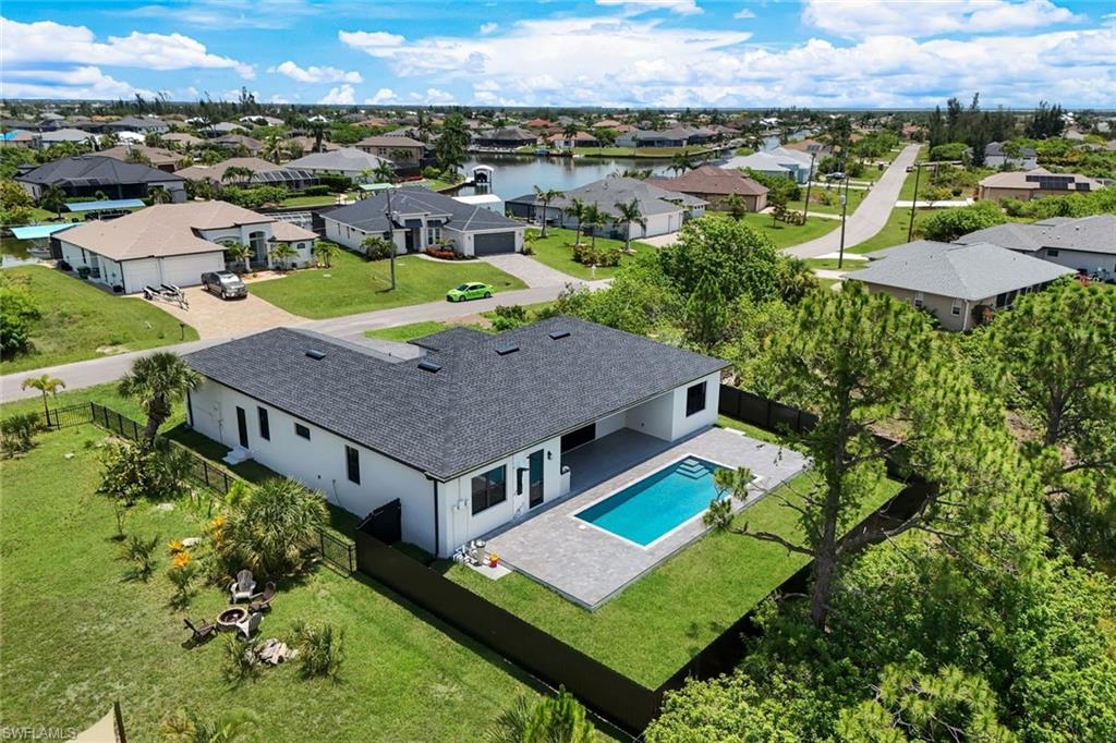 SOUTH GULF COVE - Residential