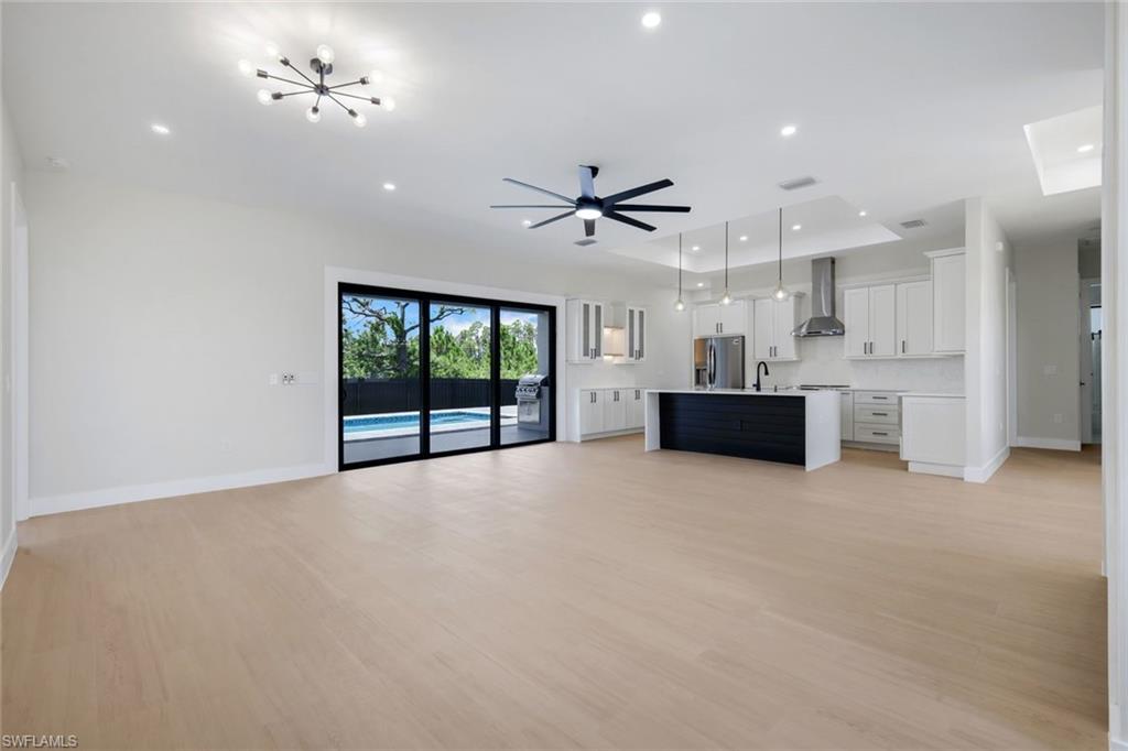 SOUTH GULF COVE - Residential