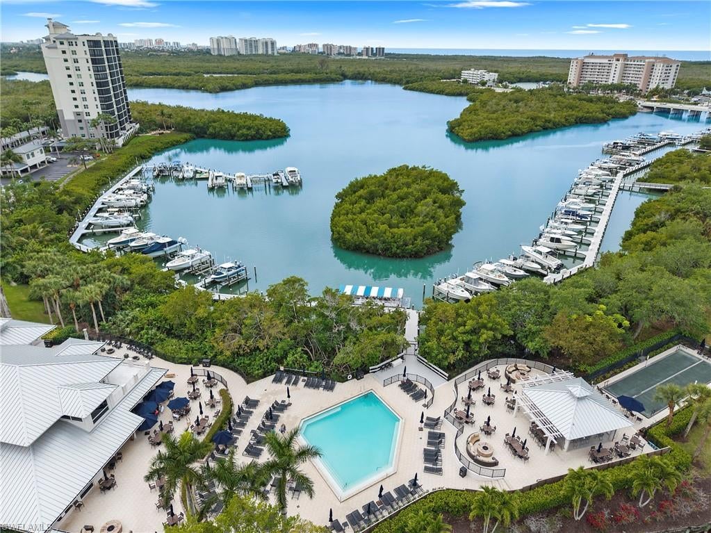 CARIBE AT COVE TOWERS - Residential