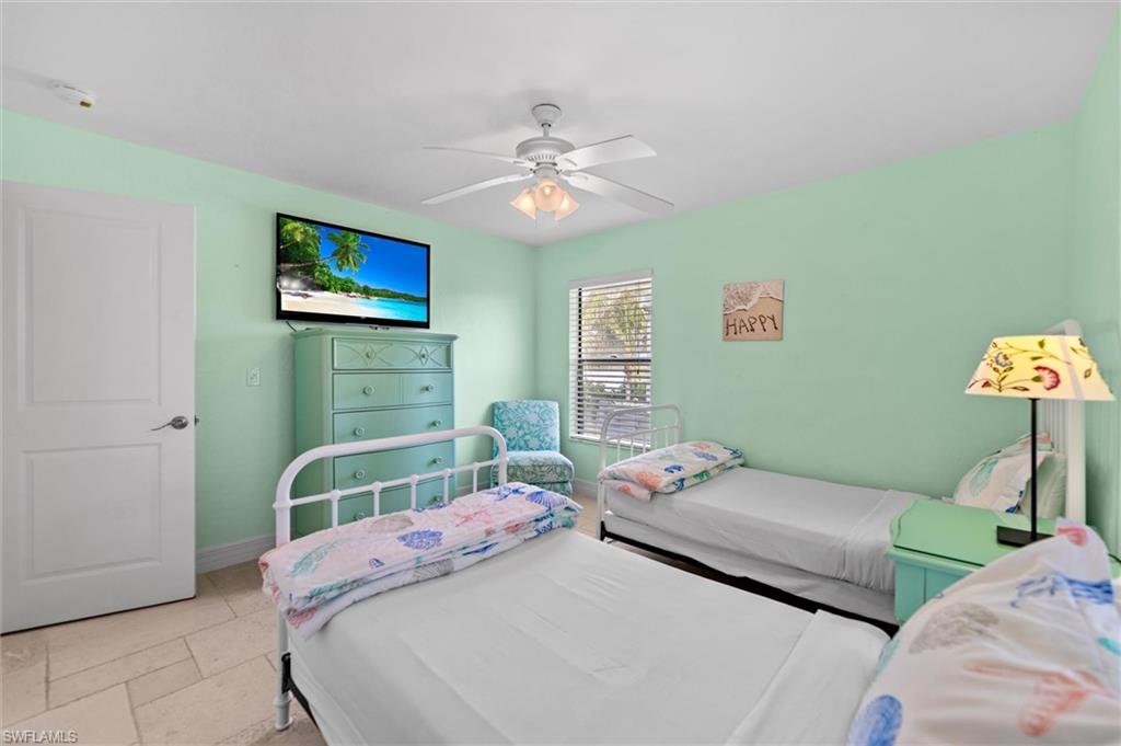 BEACH HOMES - Residential