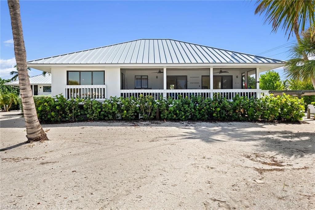 BEACH HOMES - Residential