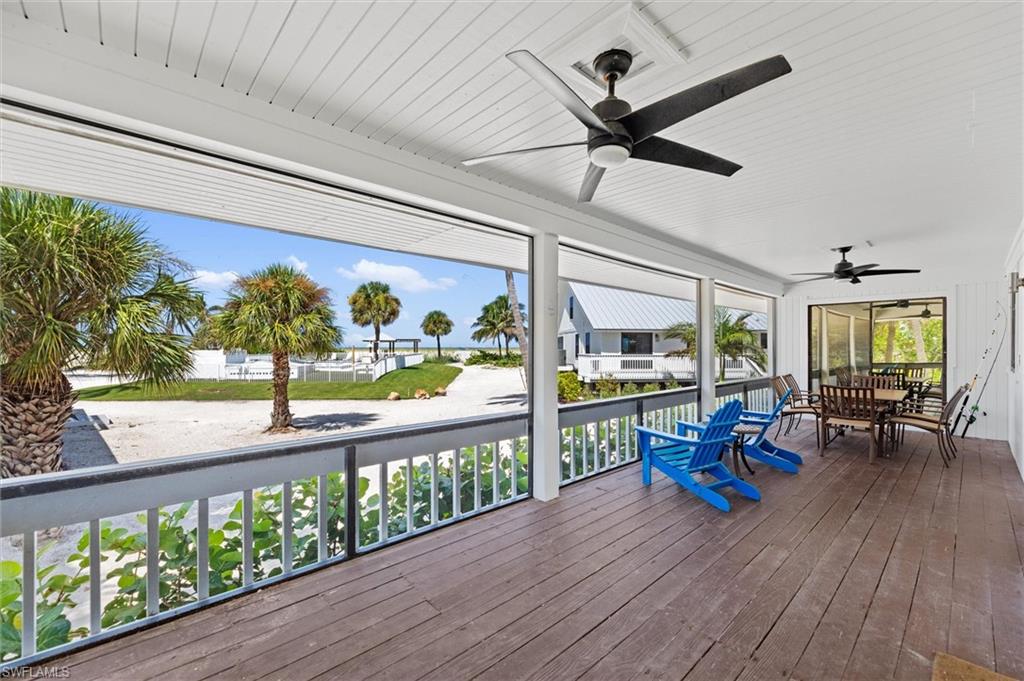 BEACH HOMES - Residential