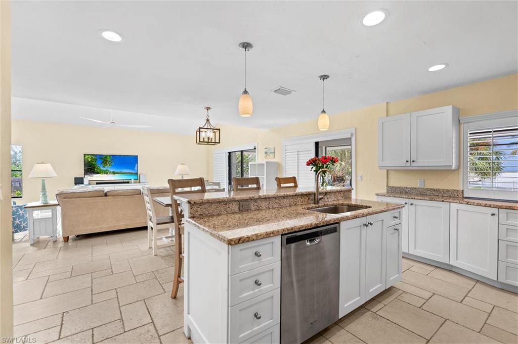 BEACH HOMES - Residential