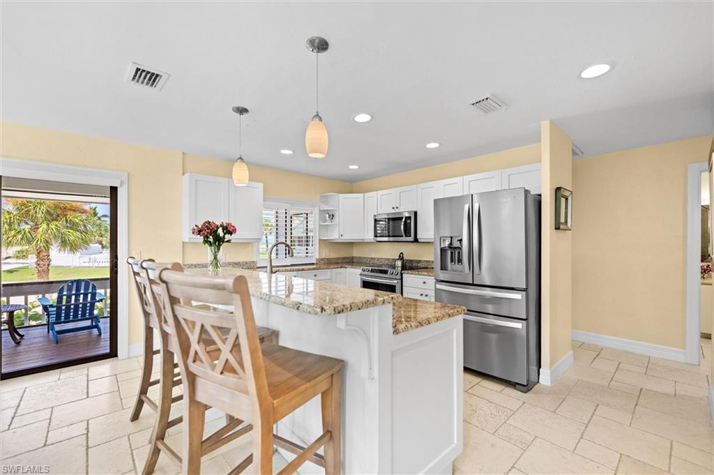 BEACH HOMES - Residential