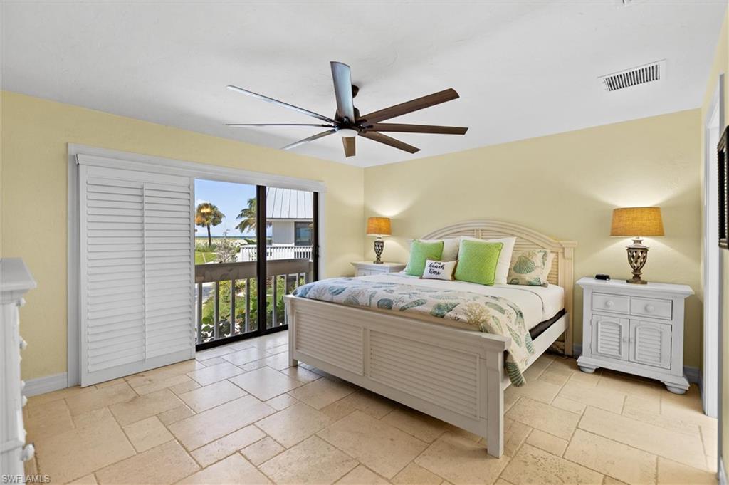 BEACH HOMES - Residential