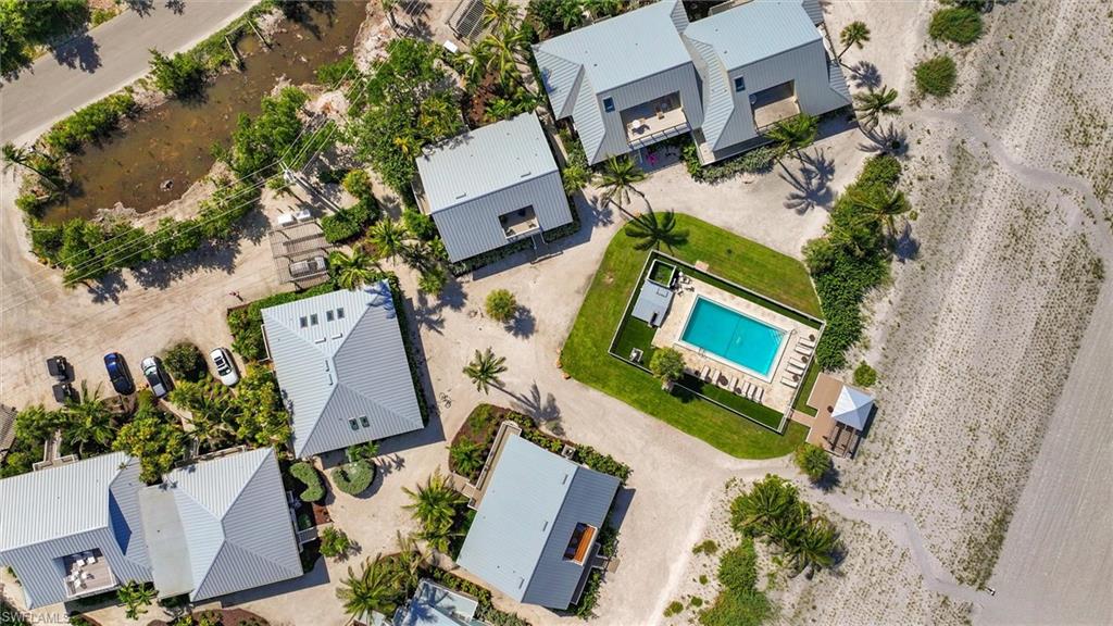 BEACH HOMES - Residential