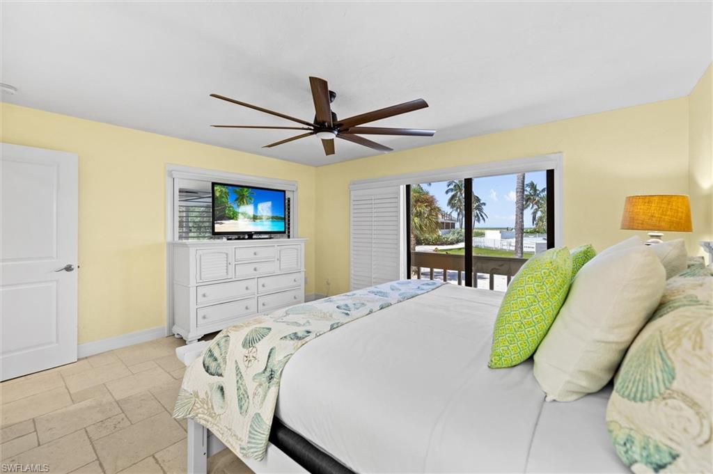 BEACH HOMES - Residential
