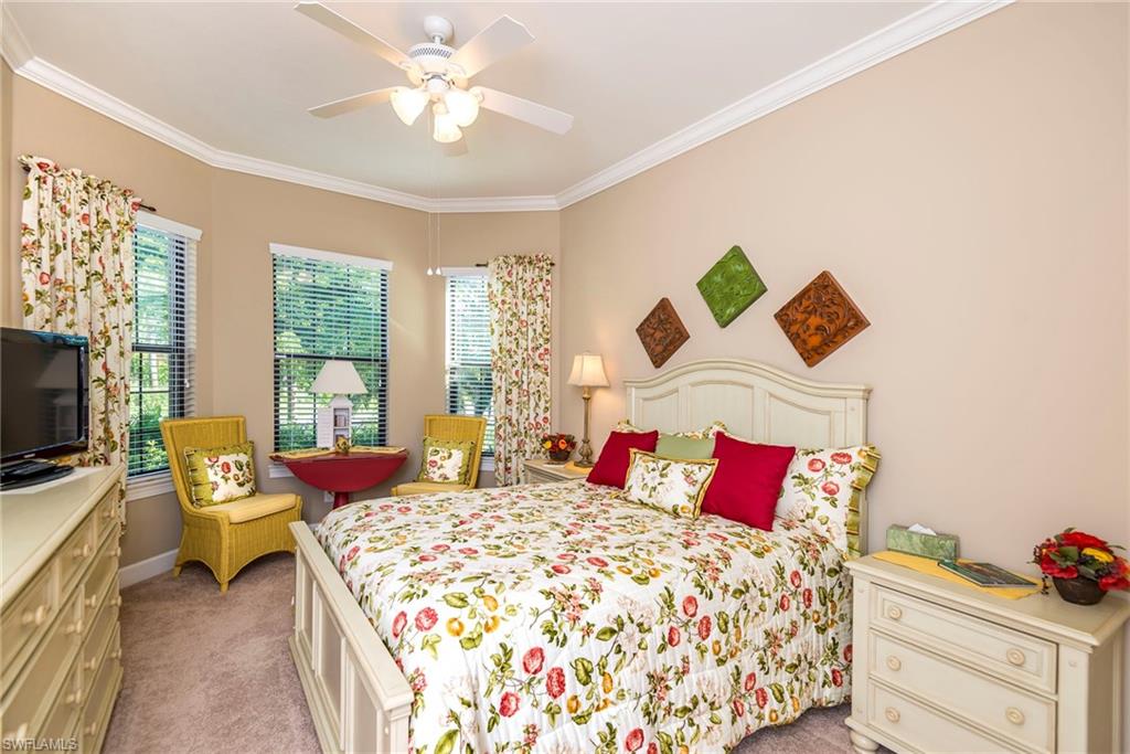 PEBBLE POINTE - Residential