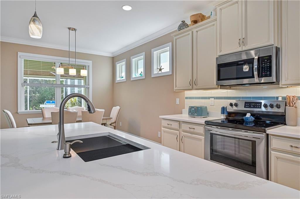 CASCADES - Residential