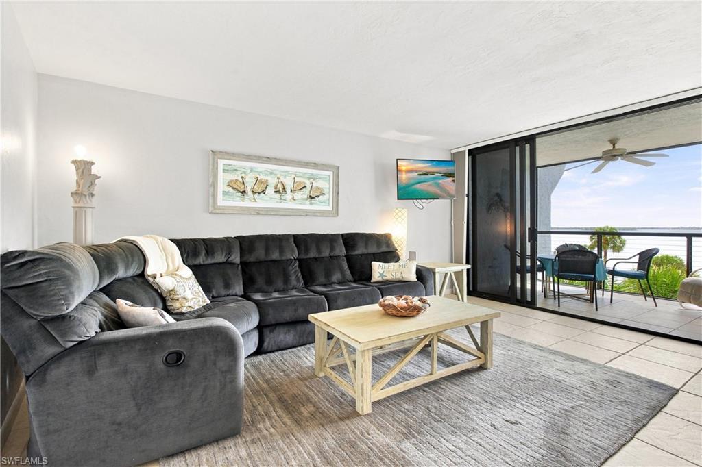 RIVERSIDE CLUB - Residential