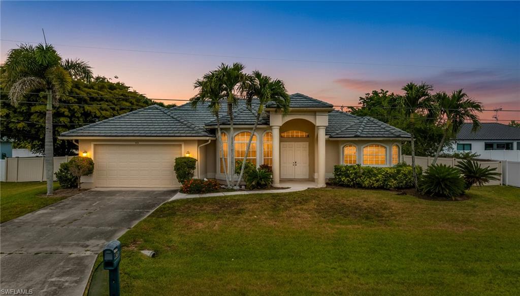 CAPE CORAL - Residential