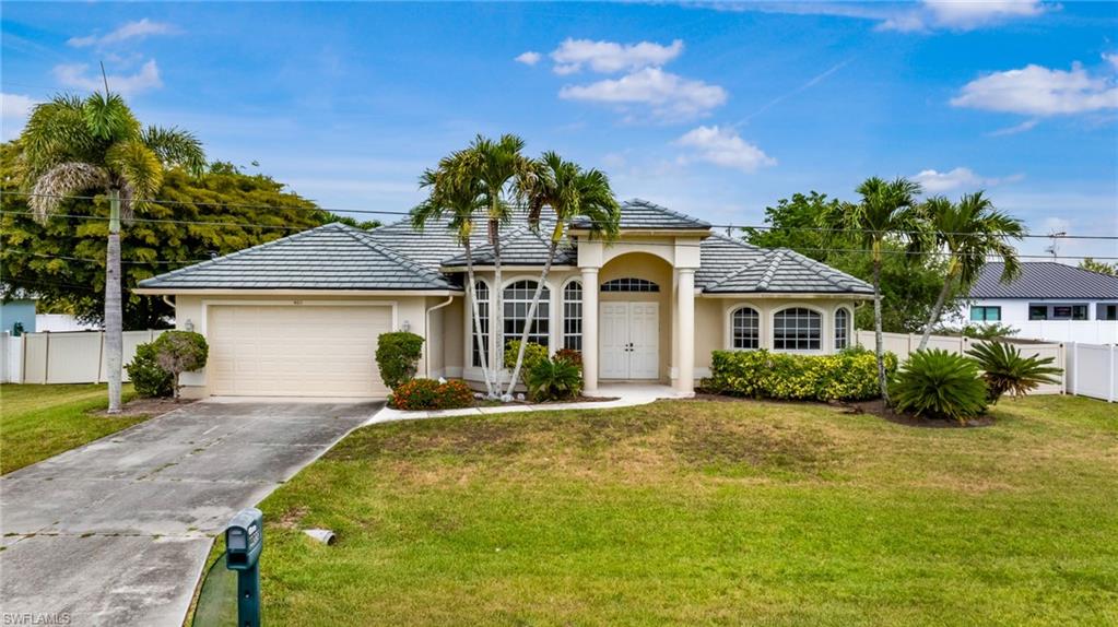 CAPE CORAL - Residential