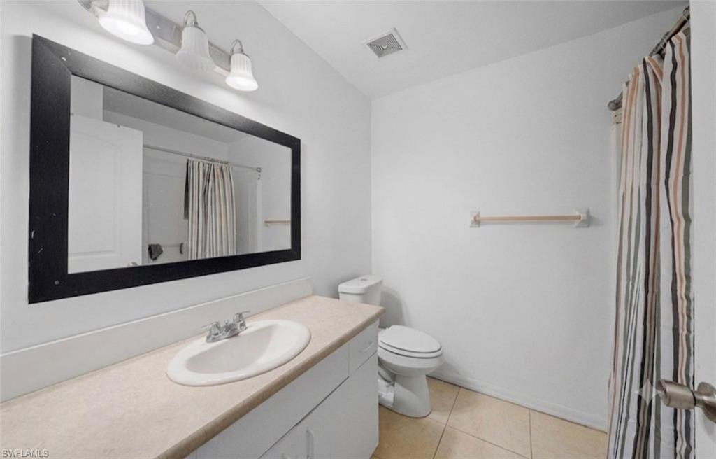 MIRROR LAKES - Residential