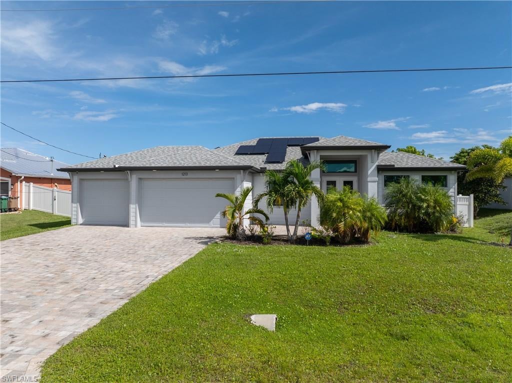 CAPE CORAL - Residential