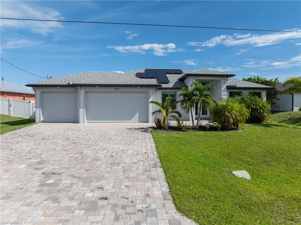 CAPE CORAL - Residential
