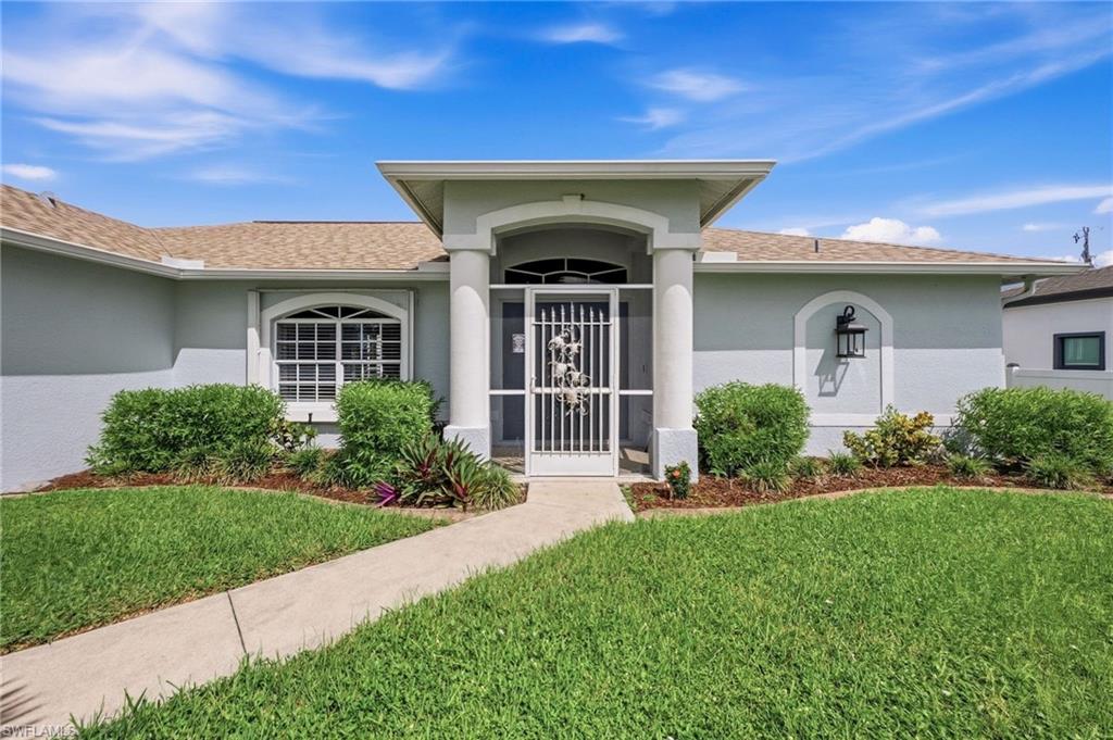 CAPE CORAL - Residential