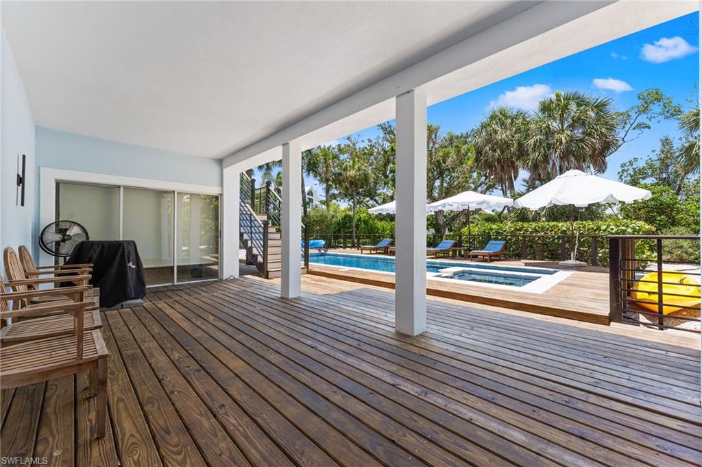 YACHTSMANS COVE - Residential