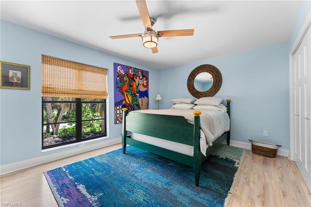 YACHTSMANS COVE - Residential