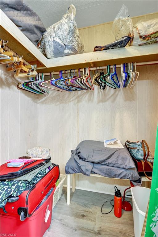 FOREST PARK MOBILE HOME - Residential