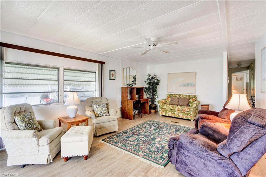 FOREST PARK MOBILE HOME - Residential