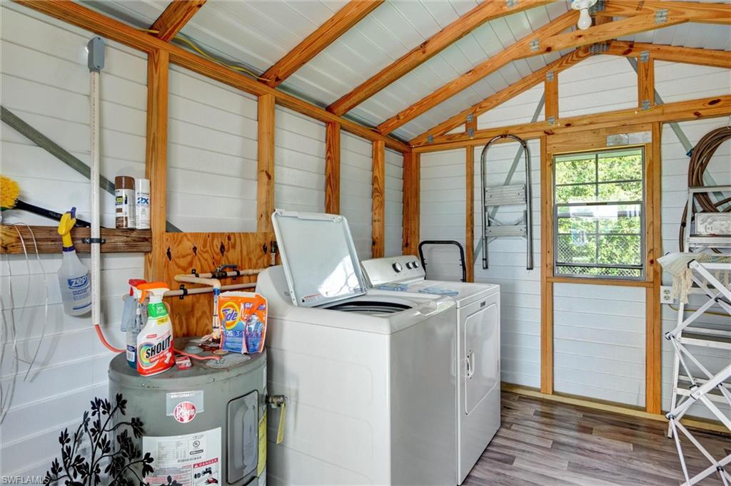 FOREST PARK MOBILE HOME - Residential