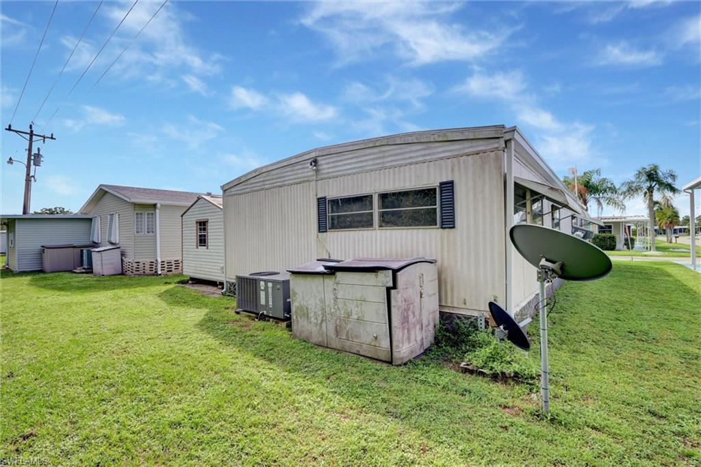 FOREST PARK MOBILE HOME - Residential