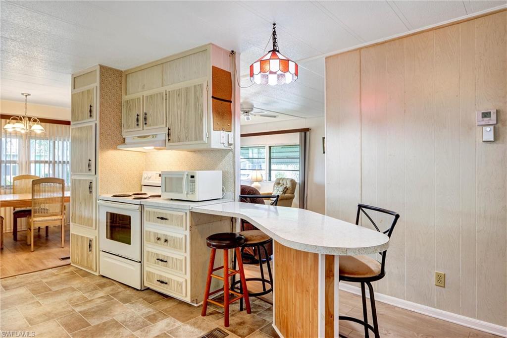 FOREST PARK MOBILE HOME - Residential