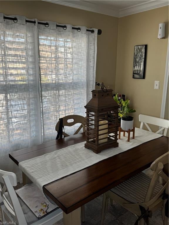 LEAWOOD LAKES - Residential Lease