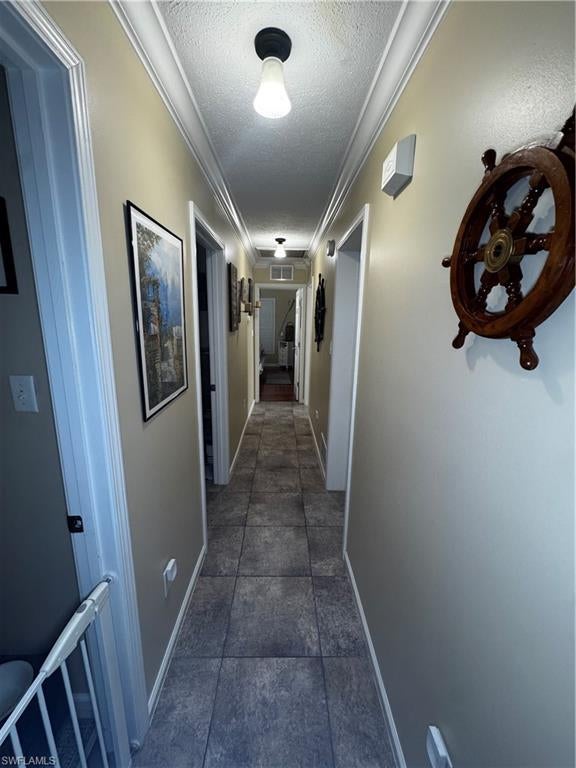 LEAWOOD LAKES - Residential Lease