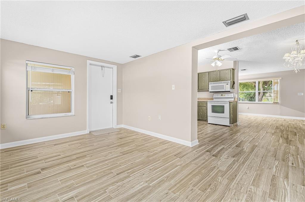 Fort Myers Villas - Residential