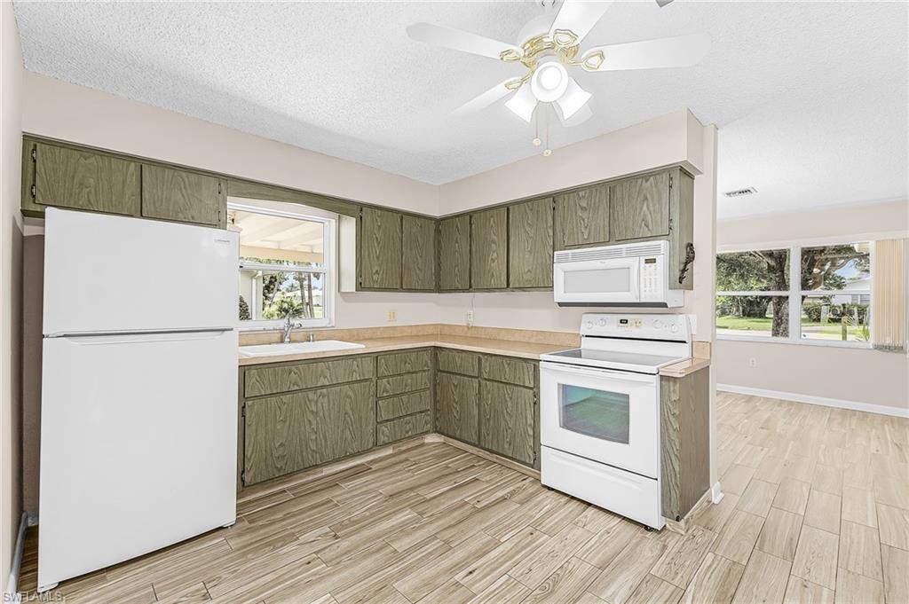 Fort Myers Villas - Residential