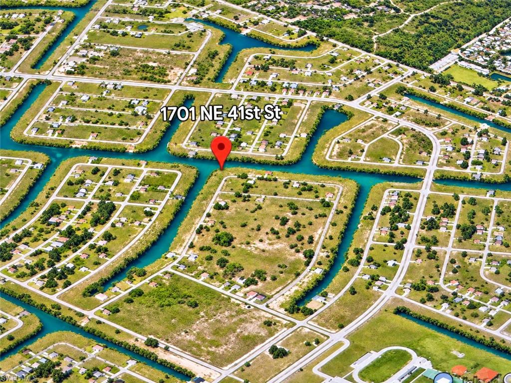 CAPE CORAL - Land