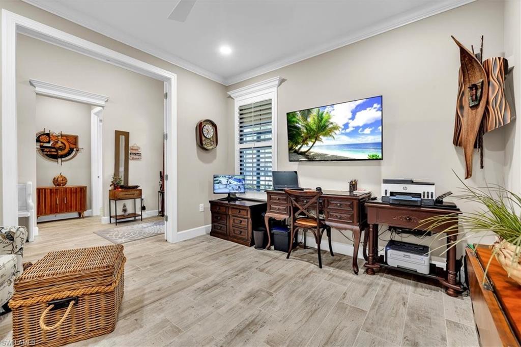 CORKSCREW SHORES - Residential