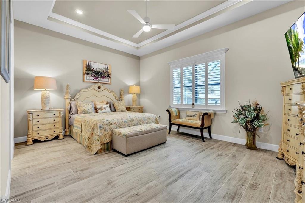 CORKSCREW SHORES - Residential