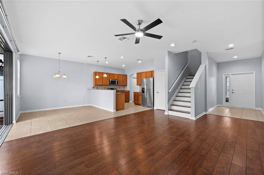 SUMMIT PLACE - Residential
