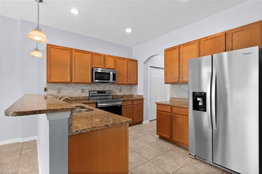 SUMMIT PLACE - Residential