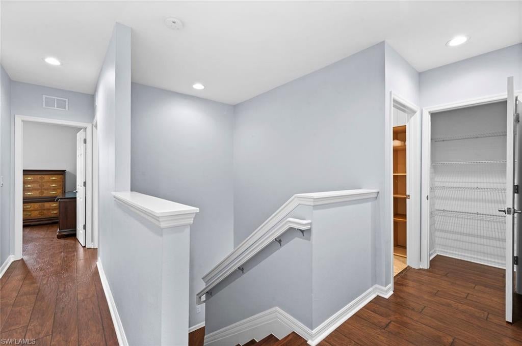 SUMMIT PLACE - Residential
