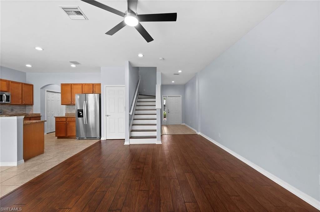 SUMMIT PLACE - Residential